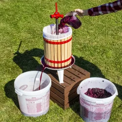 30 l fermentačná nádoba s vekom Browin